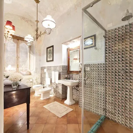 San Giacomo Konukevi