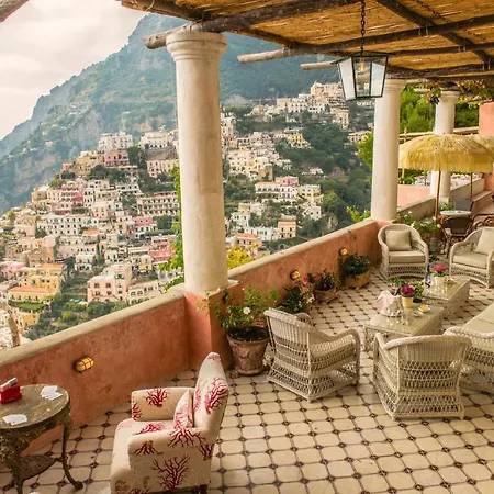 San Giacomo Konukevi *